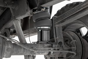 GMC Sierra 2500 HD Air Spring Kit - Rear - Rough Country - 6 Inch Lift Kit - '01-'10